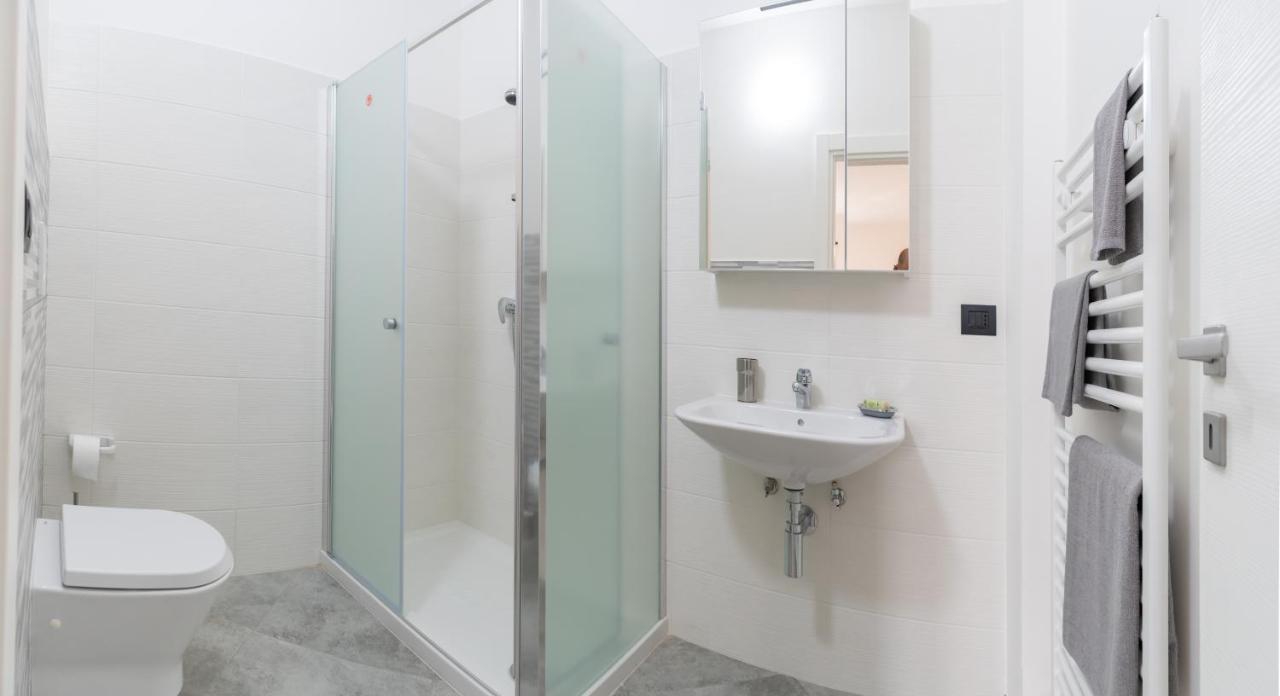 Brand New Studio With Garage - Close To The Beach อักกวาริกา เดล กาโป ภายนอก รูปภาพ