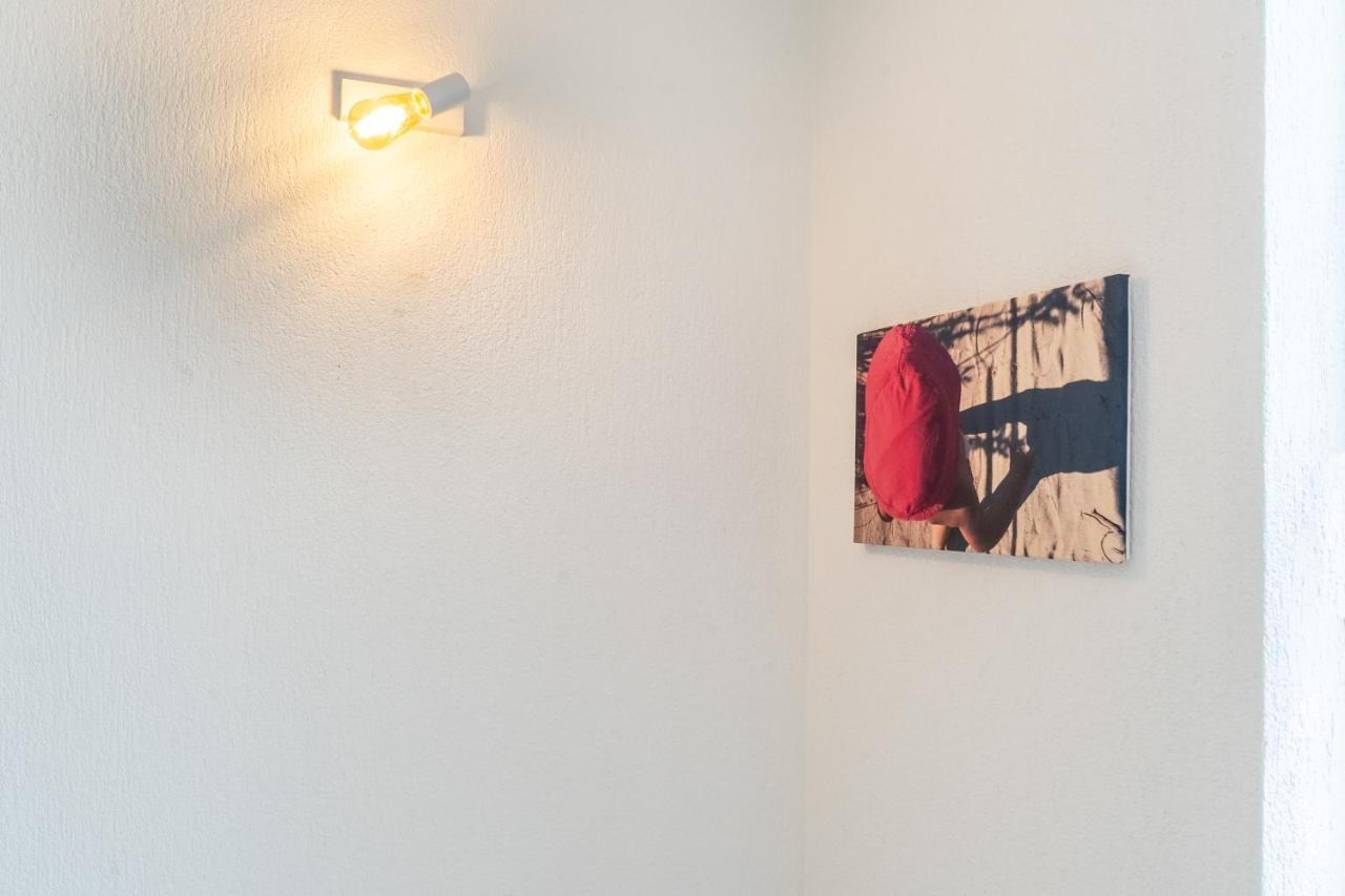 Brand New Studio With Garage - Close To The Beach อักกวาริกา เดล กาโป ภายนอก รูปภาพ